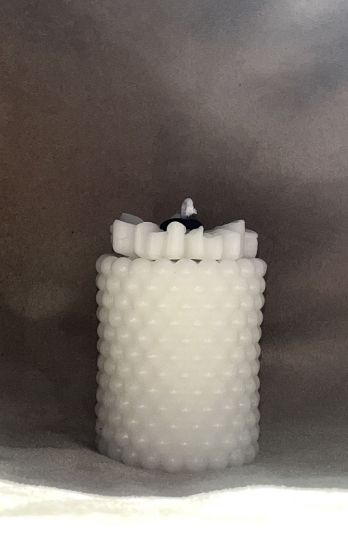 Picture of Beaded Flower Pillar