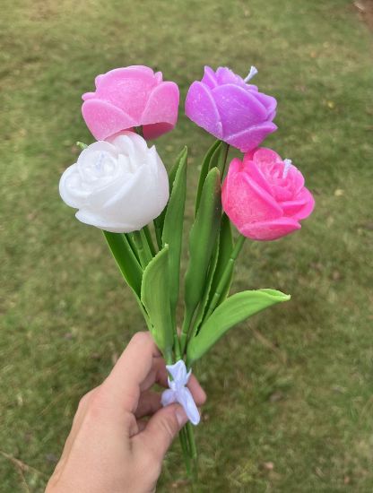 Picture of Blossom Melt Bouquets